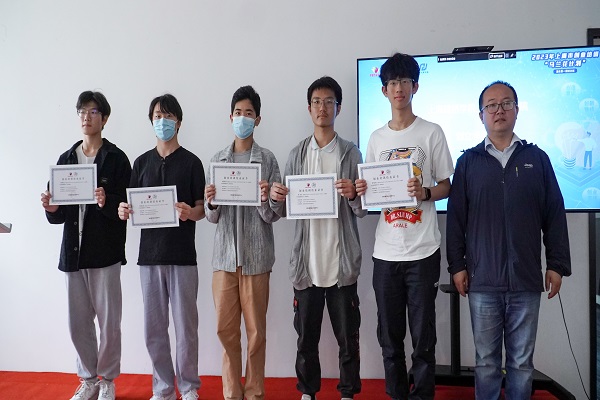 结业颁证05.jpg 结业颁证05.jpg